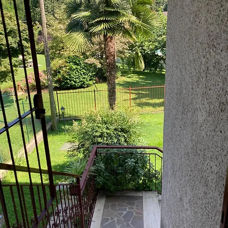 Casa Dell'artista Holiday home Luino