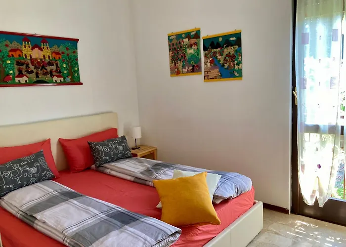 Casa Dell'artista Ferienhaus Luino