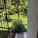 Casa Dell'artista 度假居 勒威诺